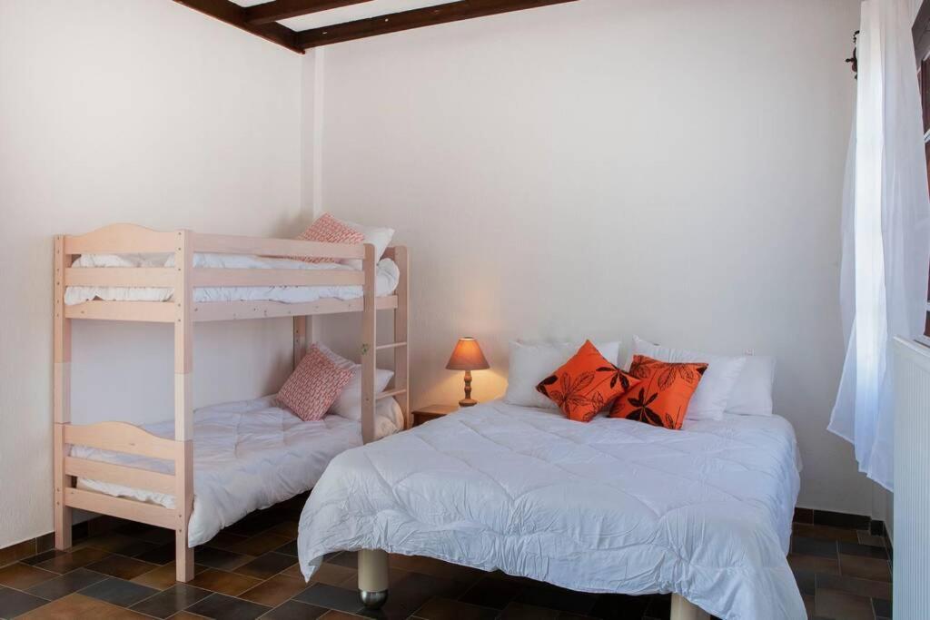 Villa Velissarios: Wonderful Villa Next To Beach Aegina 외부 사진